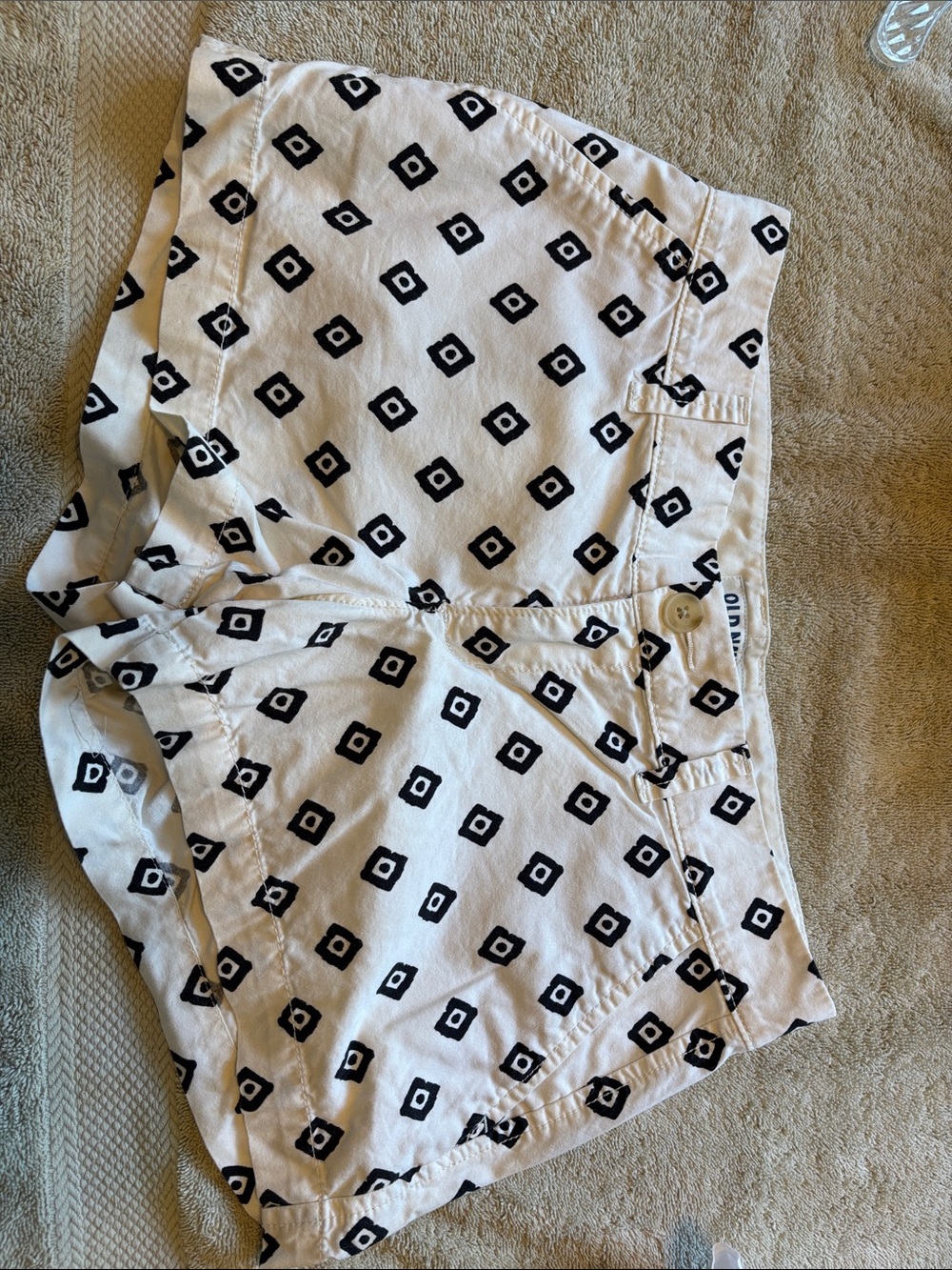 Old Navy White Shorts with Black Geometric Diamond Print